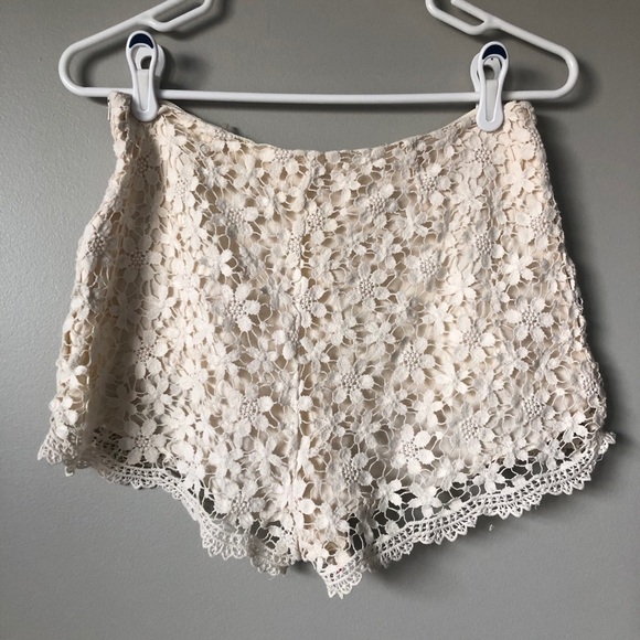 NAF NAF Floral Lace High Waisted Shorts - Picture 3 of 7